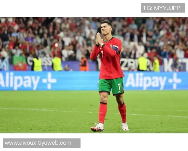 C罗深度专访揭秘历史地位与退役思考畅谈世界杯梦想与未来规划